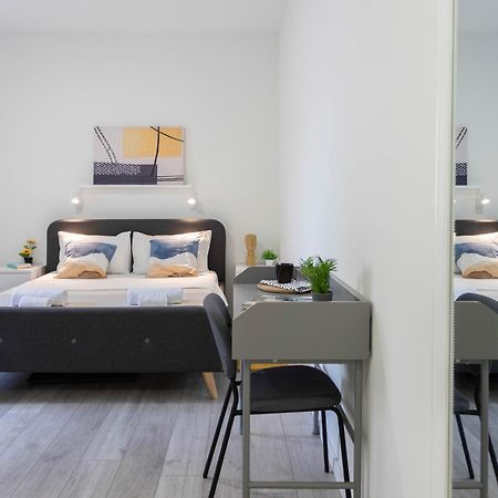 Bright And Modern Apartments In City Center Zagreb Bagian luar foto