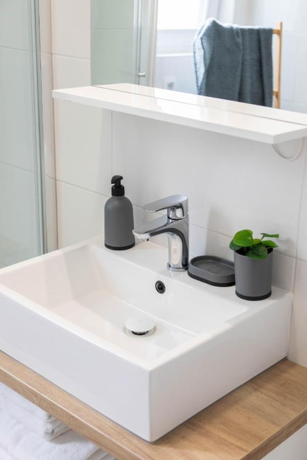 Bright And Modern Apartments In City Center Zagreb Bagian luar foto