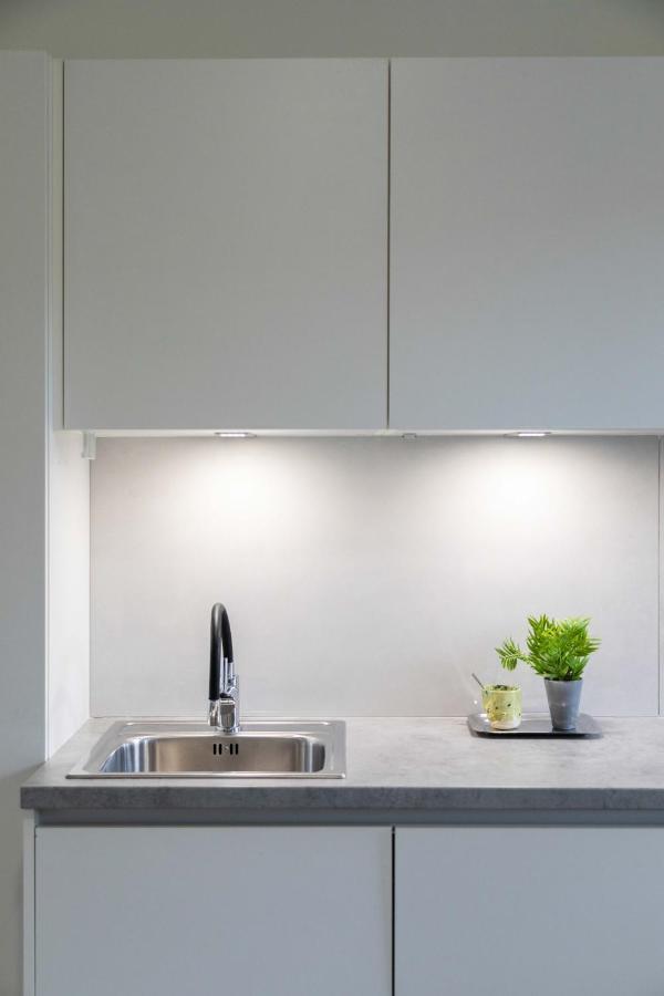 Bright And Modern Apartments In City Center Zagreb Bagian luar foto