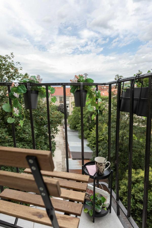 Bright And Modern Apartments In City Center Zagreb Bagian luar foto
