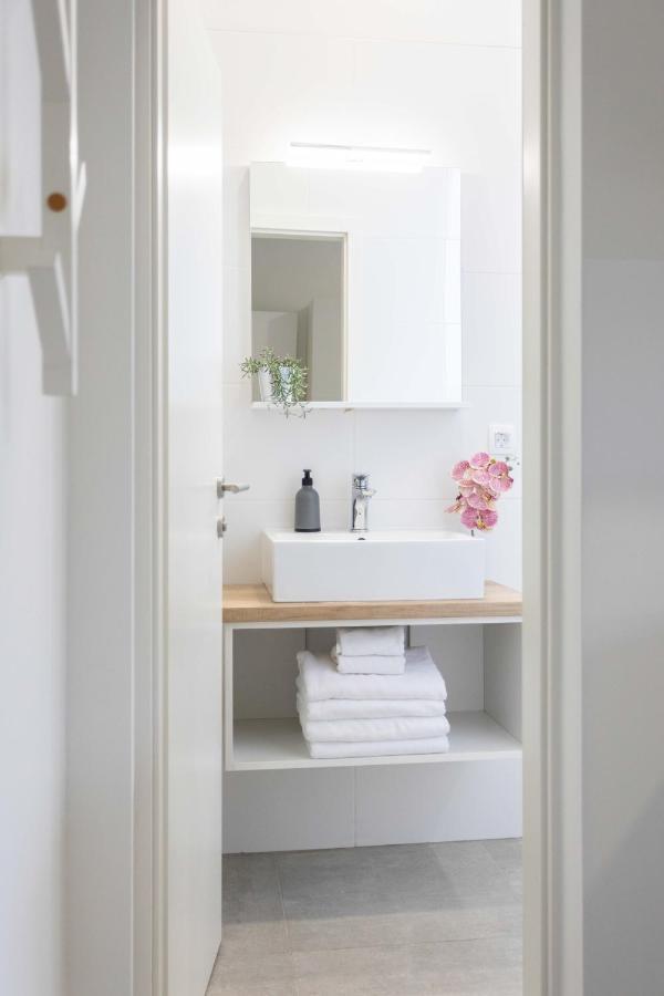 Bright And Modern Apartments In City Center Zagreb Bagian luar foto