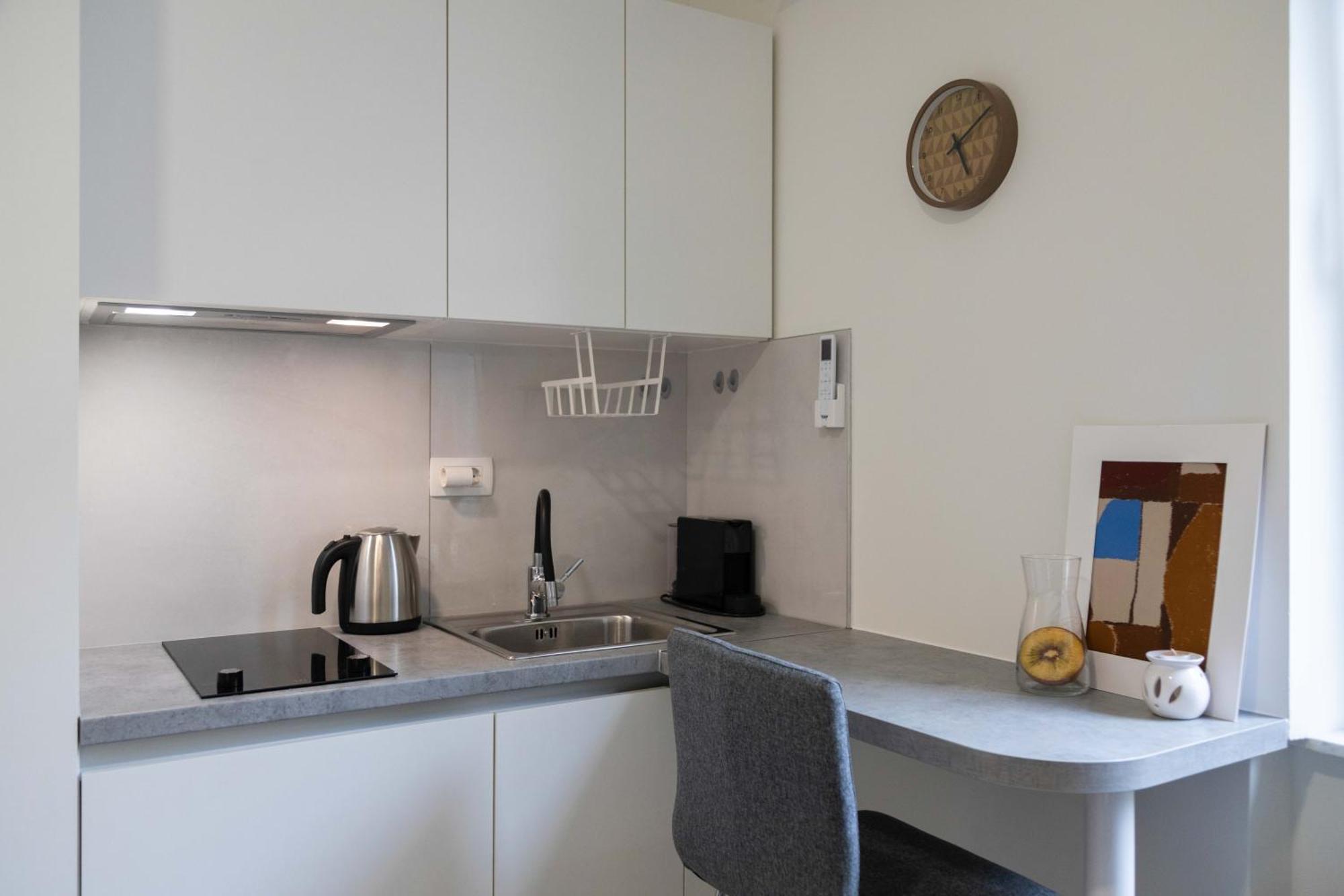 Bright And Modern Apartments In City Center Zagreb Bagian luar foto