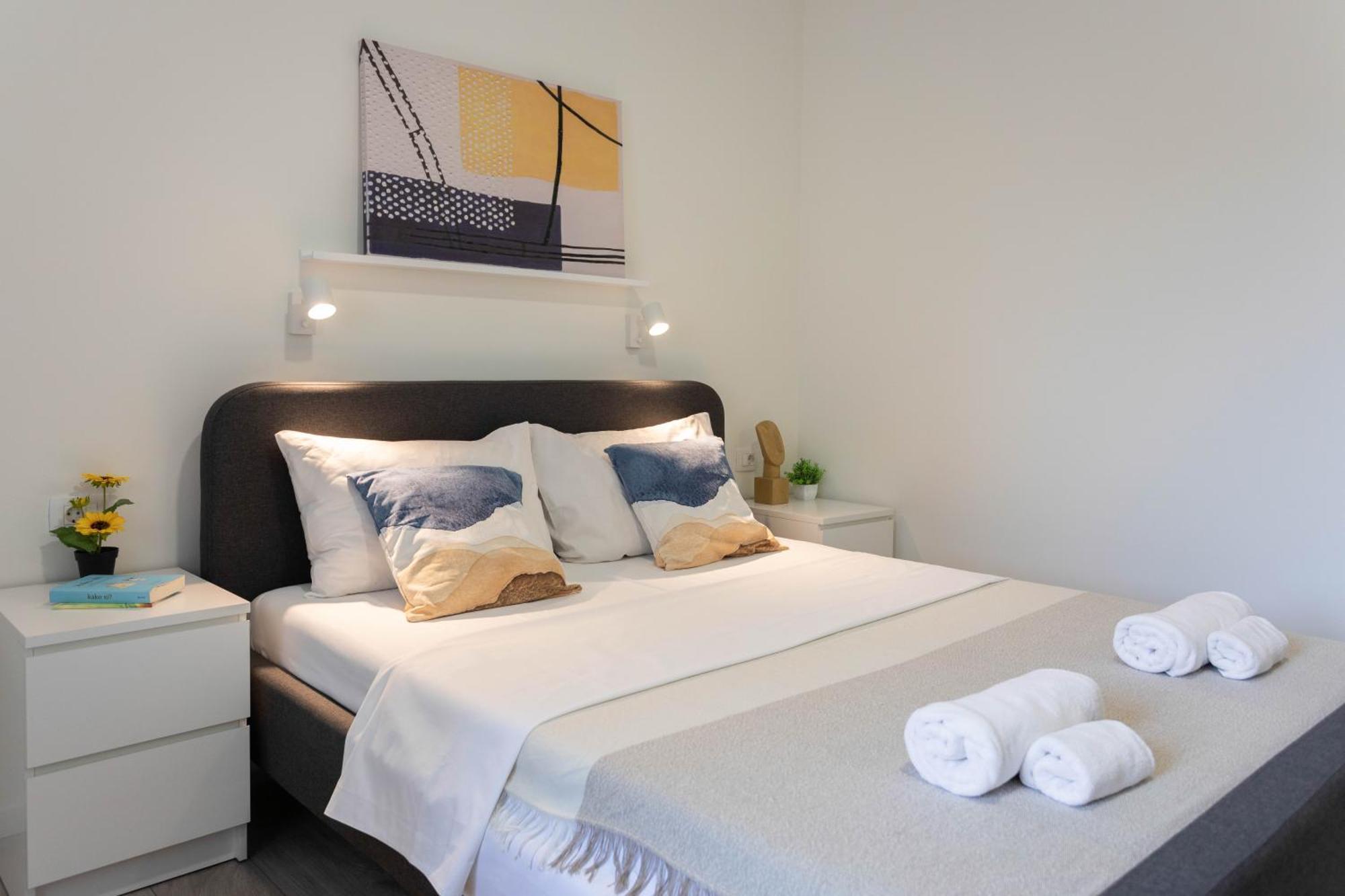 Bright And Modern Apartments In City Center Zagreb Bagian luar foto